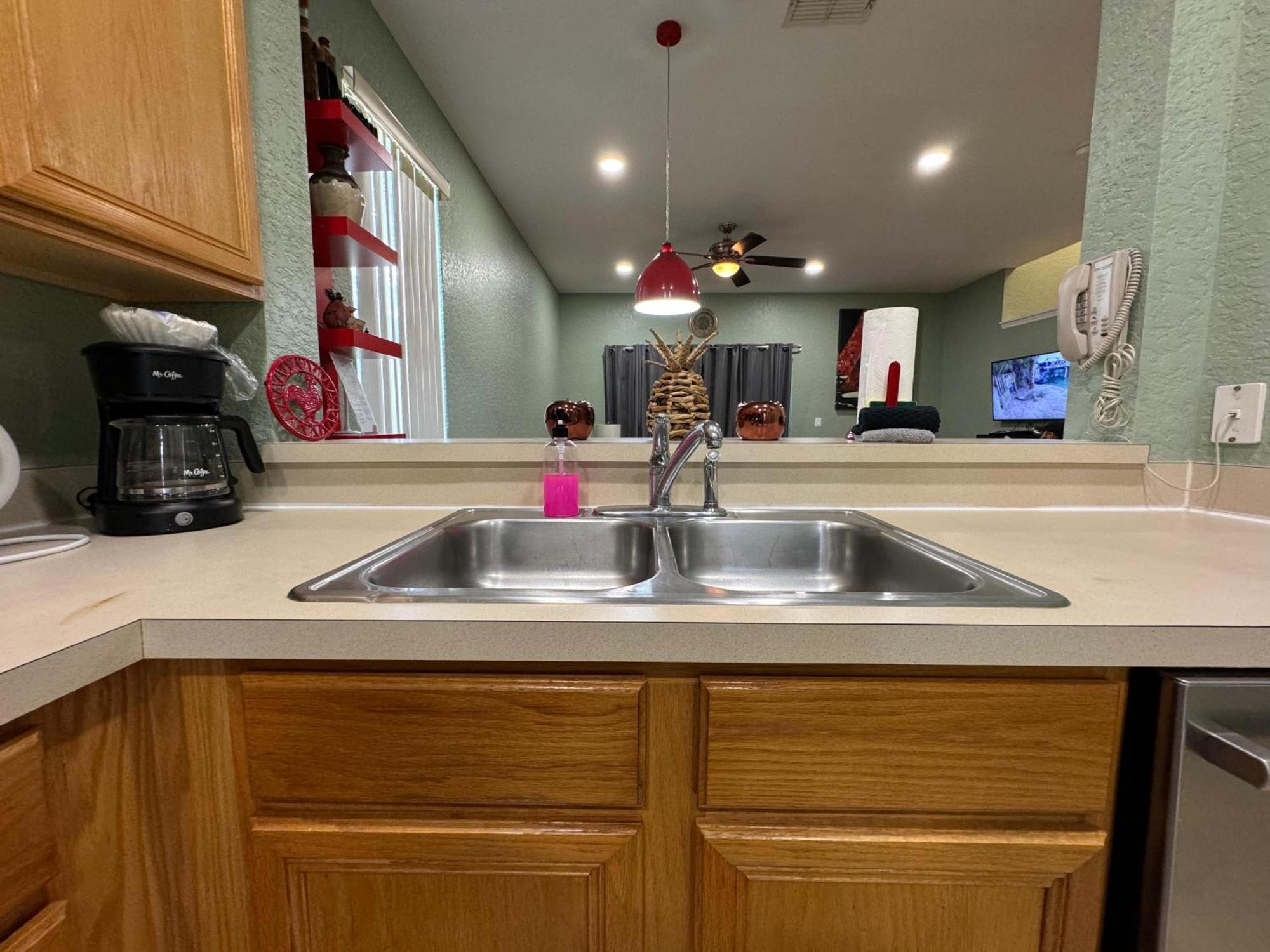 1307 Charming Regal Palms * Davenport