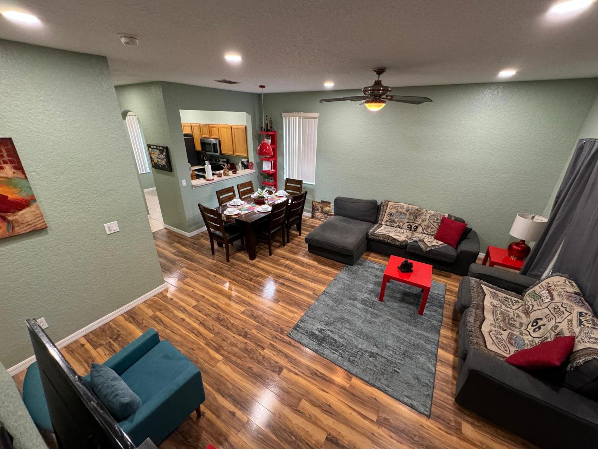 1307 Charming Regal Palms * Davenport