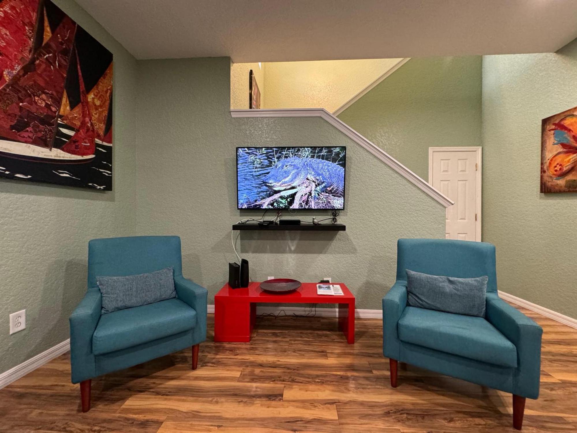 1307 Charming Regal Palms Villa