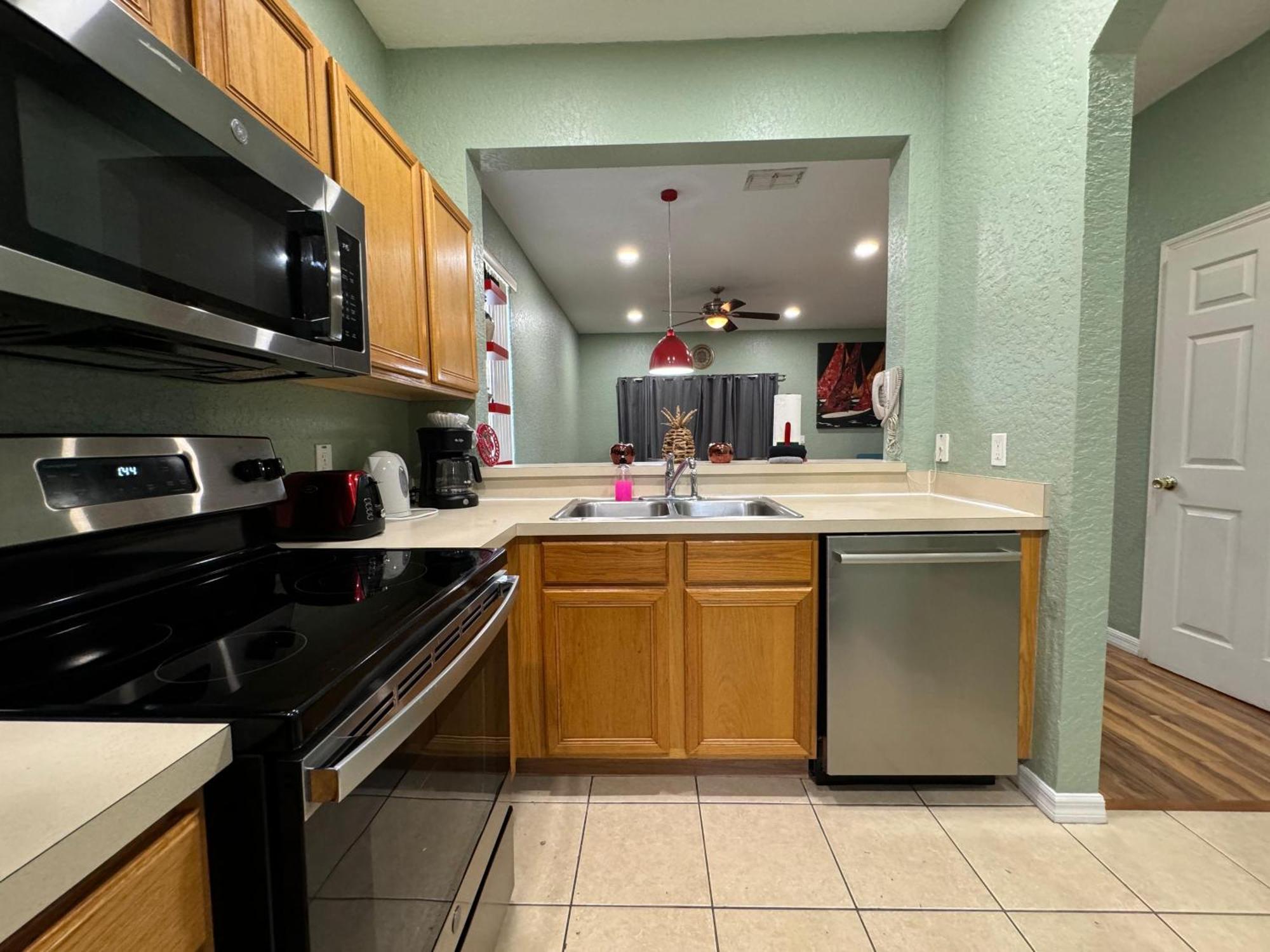 1307 Charming Regal Palms * Davenport
